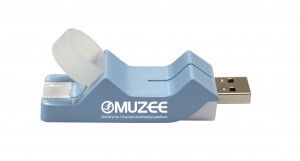 MUZEE presents USB drive-based ICD-7 Internet Cloud -Multimedia Dongle                      